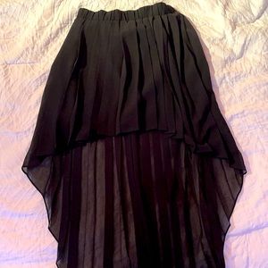 Black asymmetrical Bebe skirt